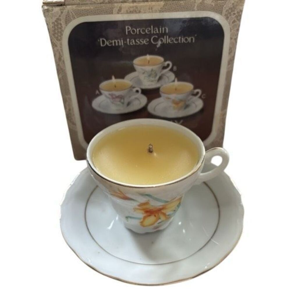 Houbigant Porcelain Lily Chantilly Perfumed Candle Cup Saucer